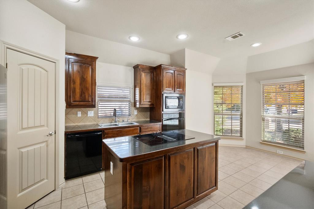 Midlothian Meadows V - Residential Lease