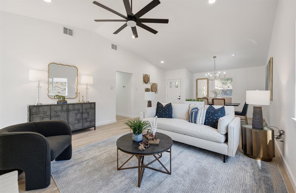 916 Harvest Glen Drive