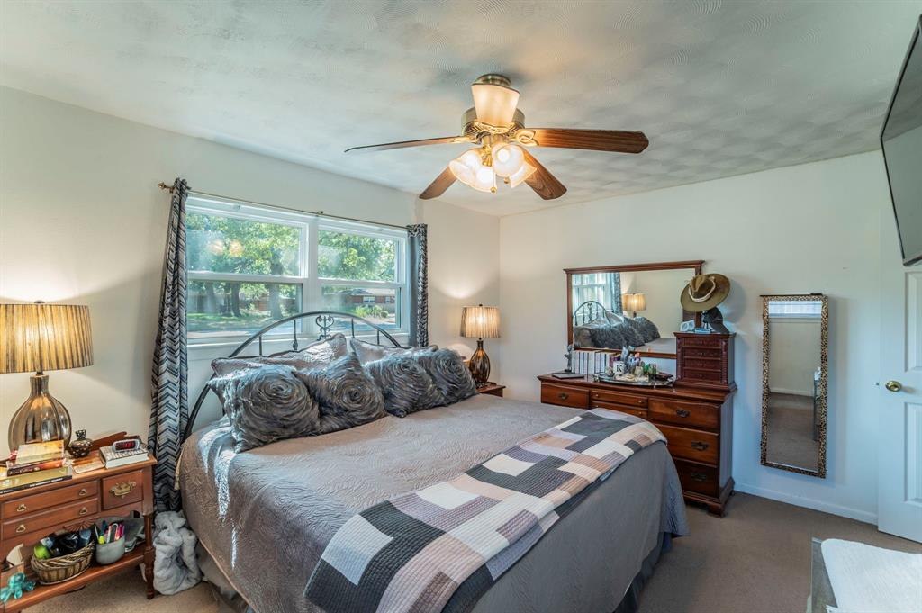 Oak Crest Estates - Residential