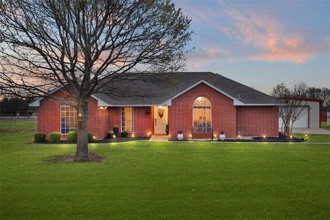 1121 Pierce Road Red Oak TX 75154