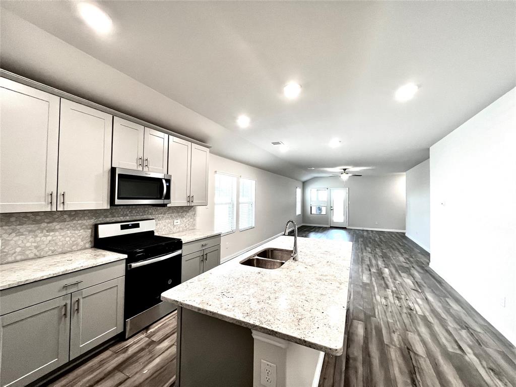 Briarwood Hills Ph 2 - Residential Lease