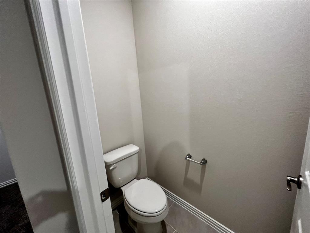 Briarwood Hills Ph 2 - Residential Lease