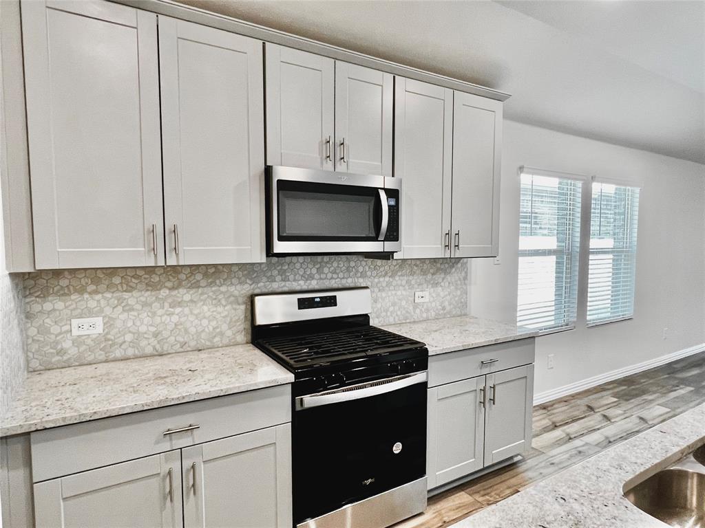 Briarwood Hills Ph 2 - Residential Lease