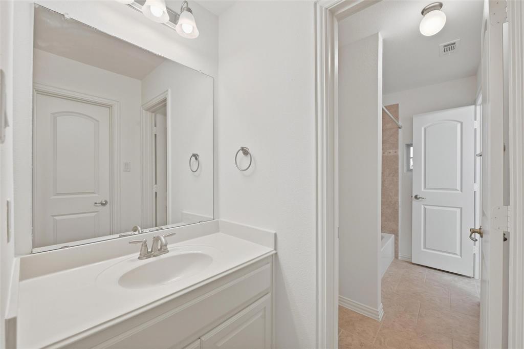 Meadow Creek Ph II - Residential Lease