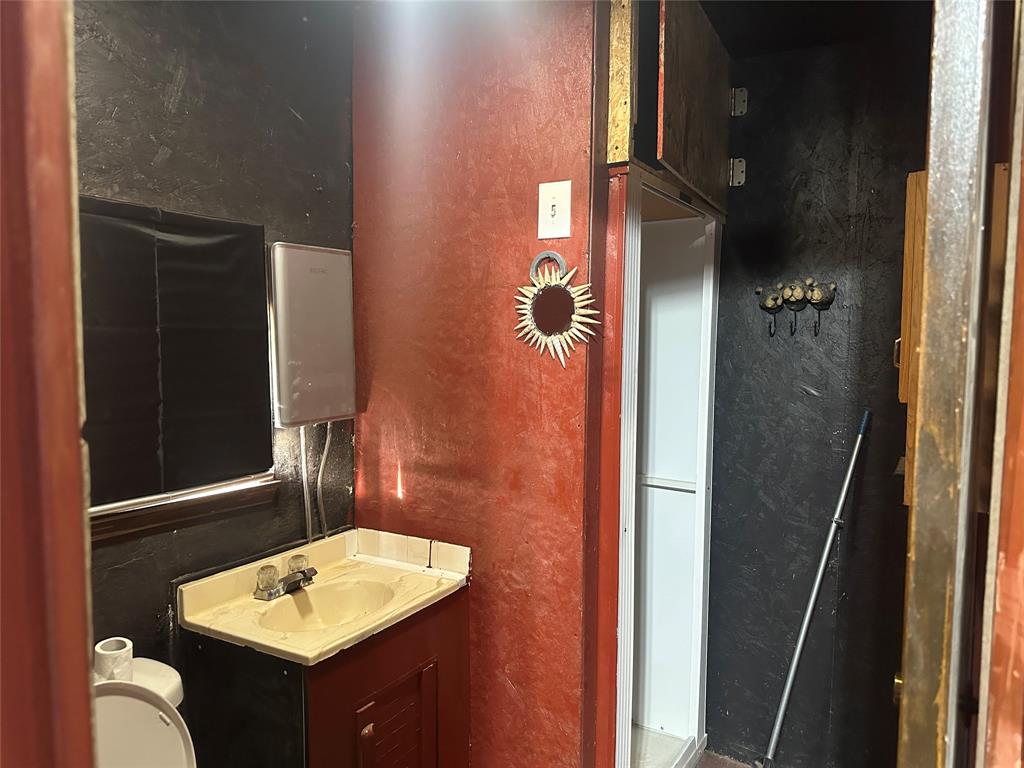 Buffalo Spgs Unit II - Residential