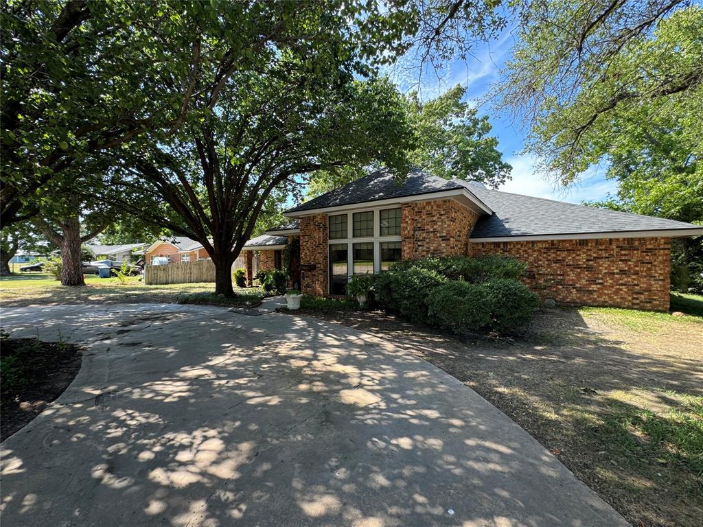 1500 Primrose Lane