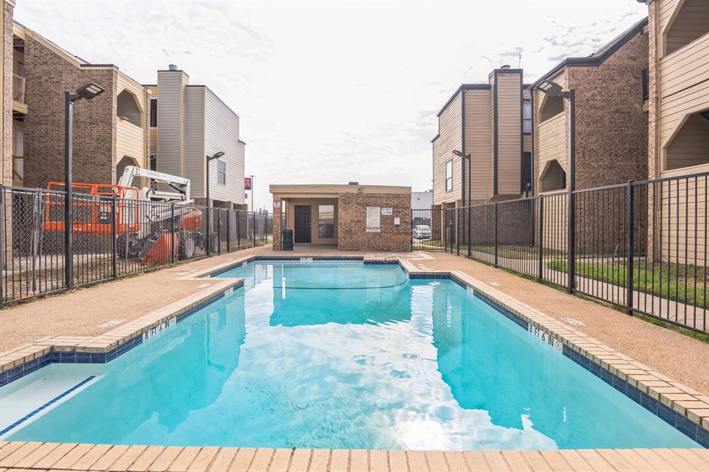 Forest West Condo - Residential