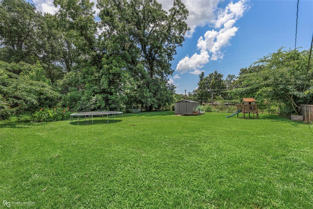 Bossier City, Louisiana 71112, United States, 4 Bedrooms Bedrooms, ,2 BathroomsBathrooms,Residential,Pending,159145