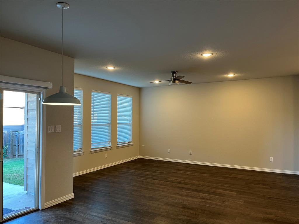 Lake Vista Ranch - Residential Lease