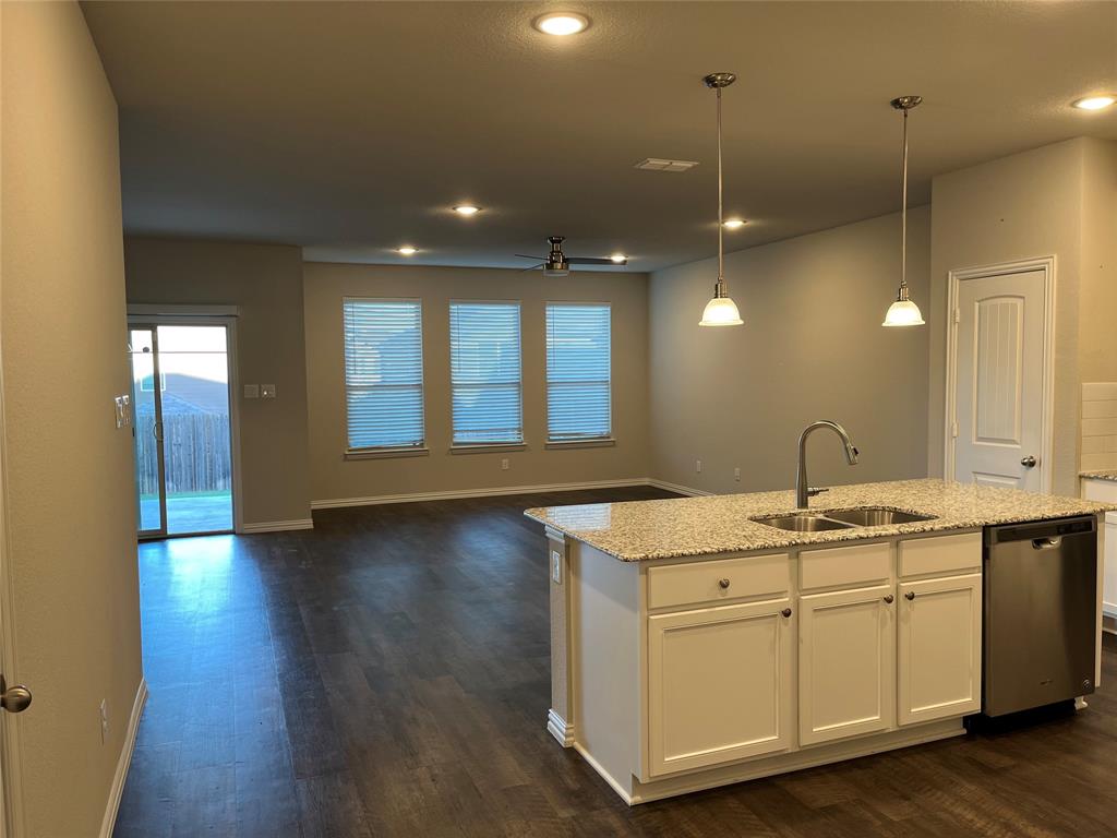 Lake Vista Ranch - Residential Lease