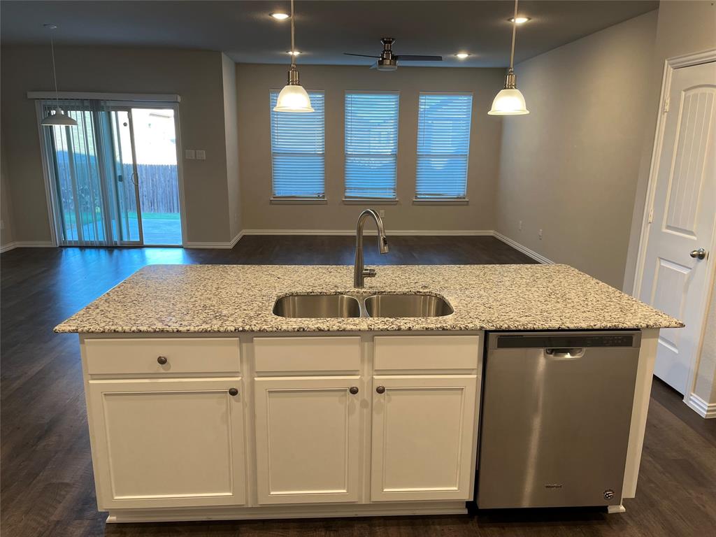 Lake Vista Ranch - Residential Lease