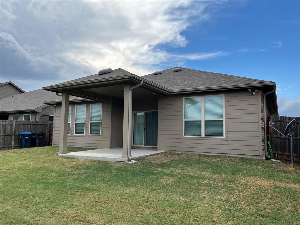 Lake Vista Ranch - Residential Lease