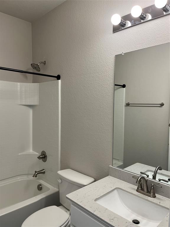 Lake Vista Ranch - Residential Lease