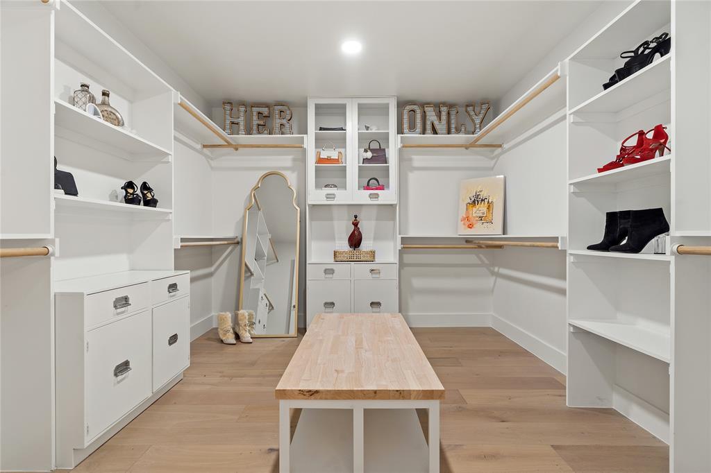 Janmar Circle 02 - Residential