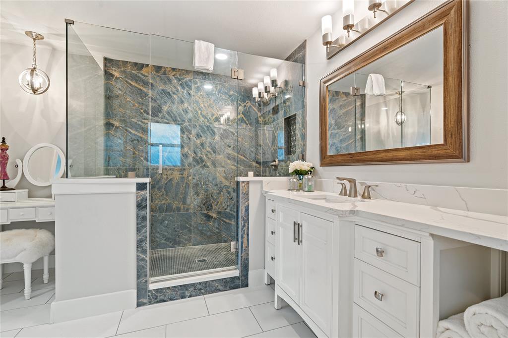 Janmar Circle 02 - Residential