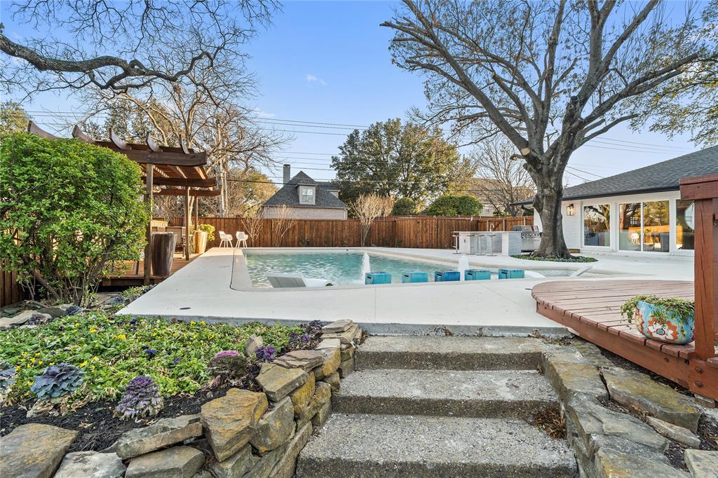 Janmar Circle 02 - Residential