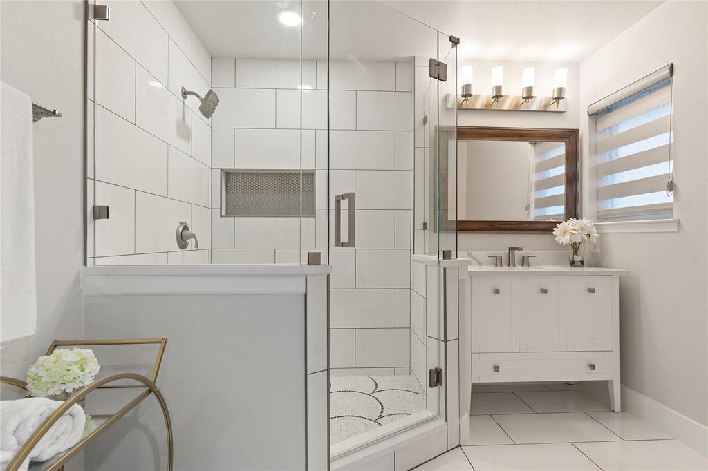 Janmar Circle 02 - Residential