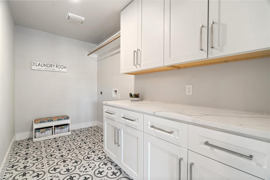 Janmar Circle 02 - Residential