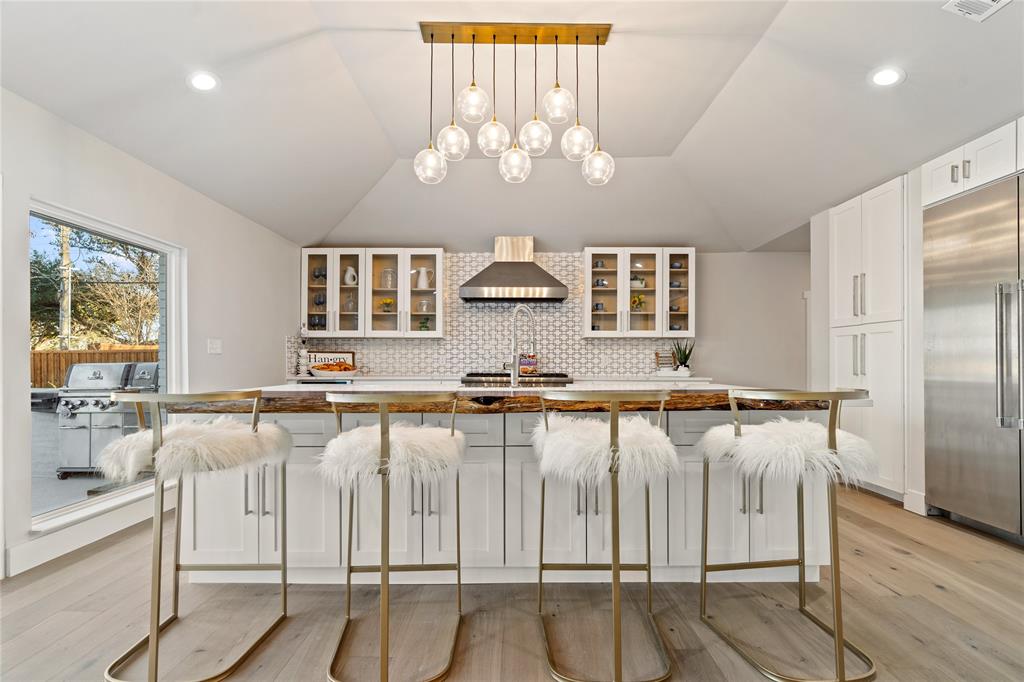 Janmar Circle 02 - Residential