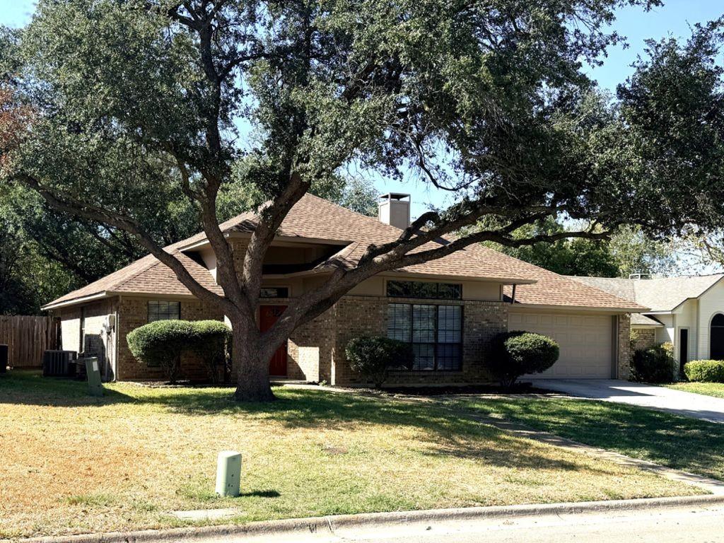 2317 Parkside Drive
