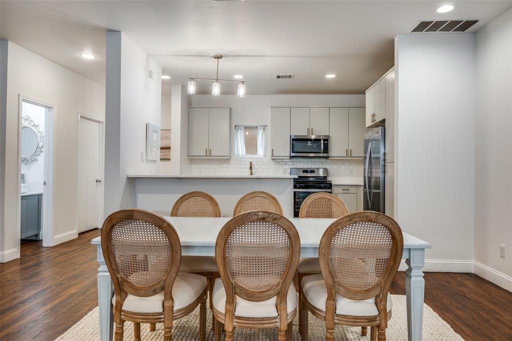 Cambrick Square North Condos - Residential