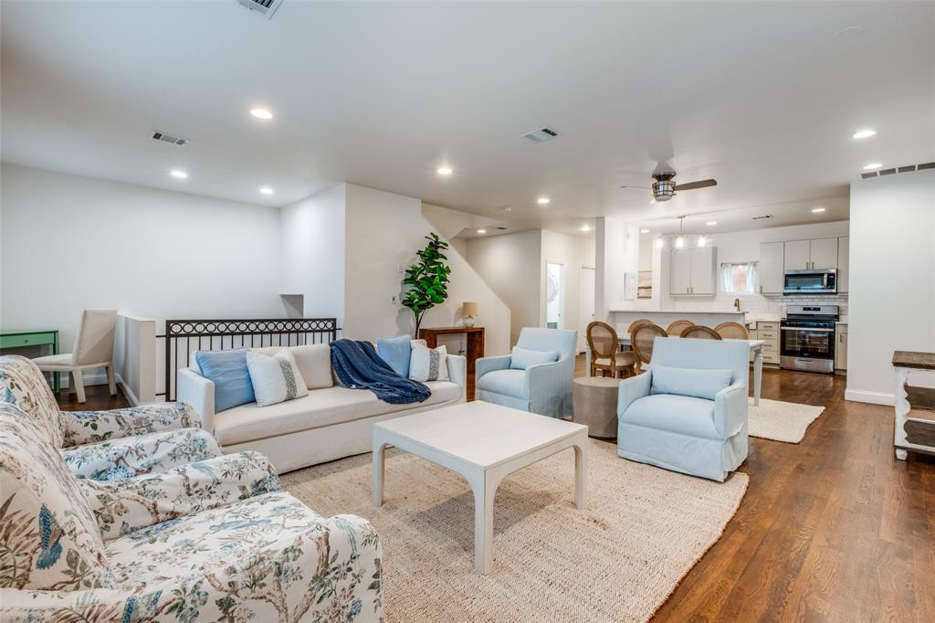 3250 Cambrick Street 16