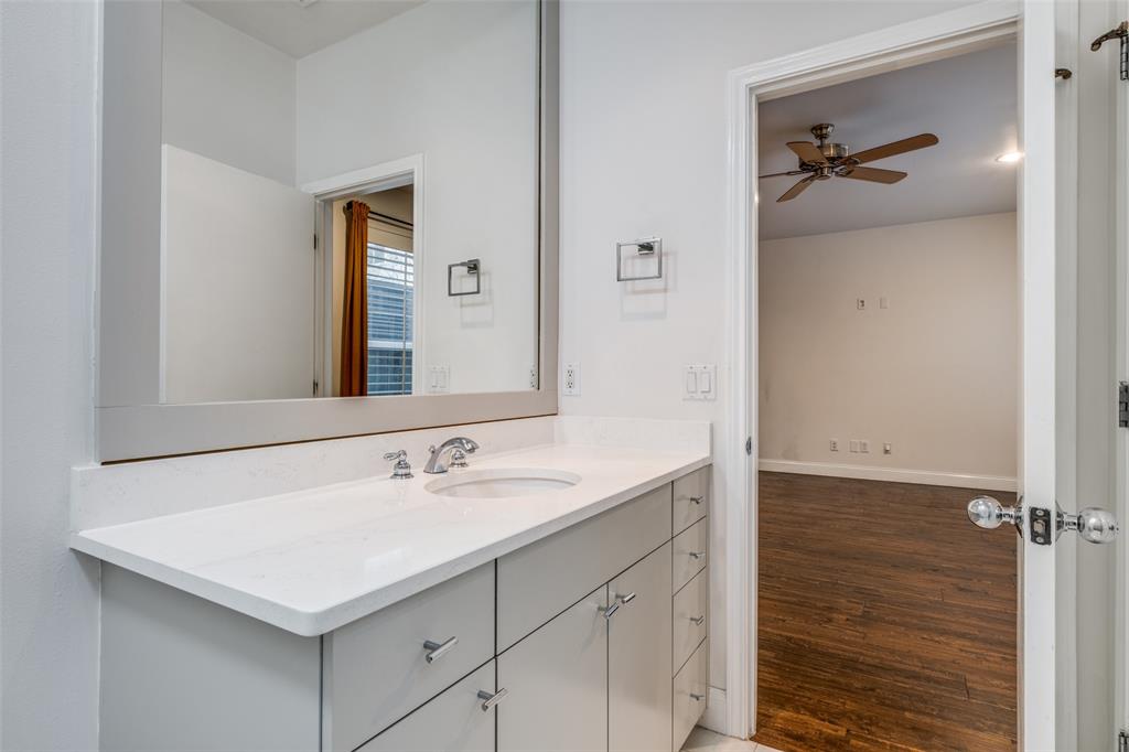 Cambrick Square North Condos - Residential