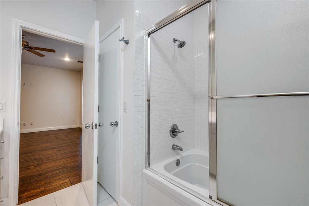 Cambrick Square North Condos - Residential