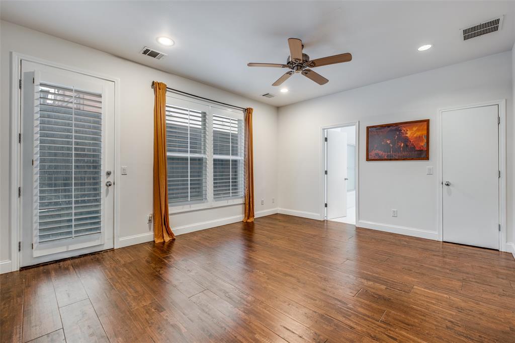 Cambrick Square North Condos - Residential