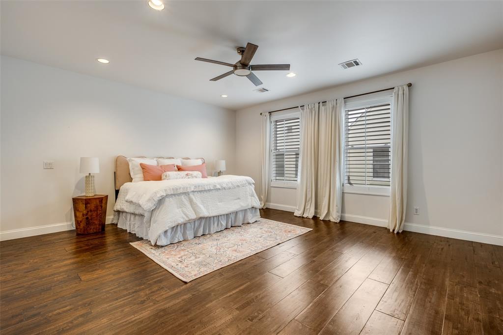 Cambrick Square North Condos - Residential