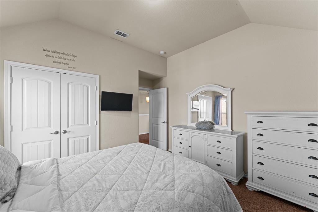 Kingston Mdws Ph 4 - Residential