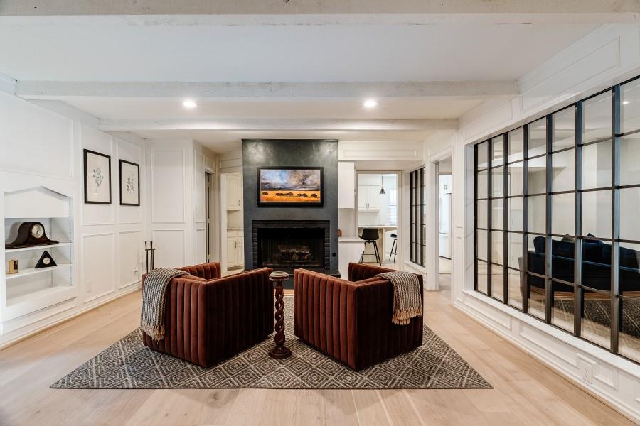 2304 Wakeforest Court