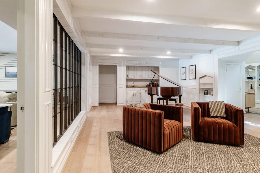 2304 Wakeforest Court