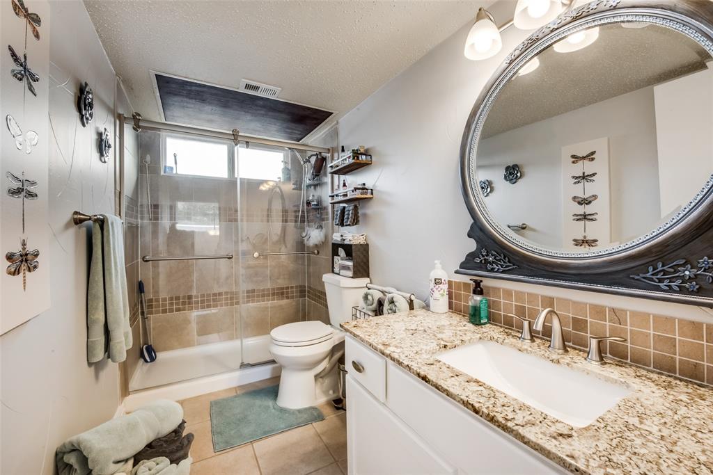 Club - Residential Lease