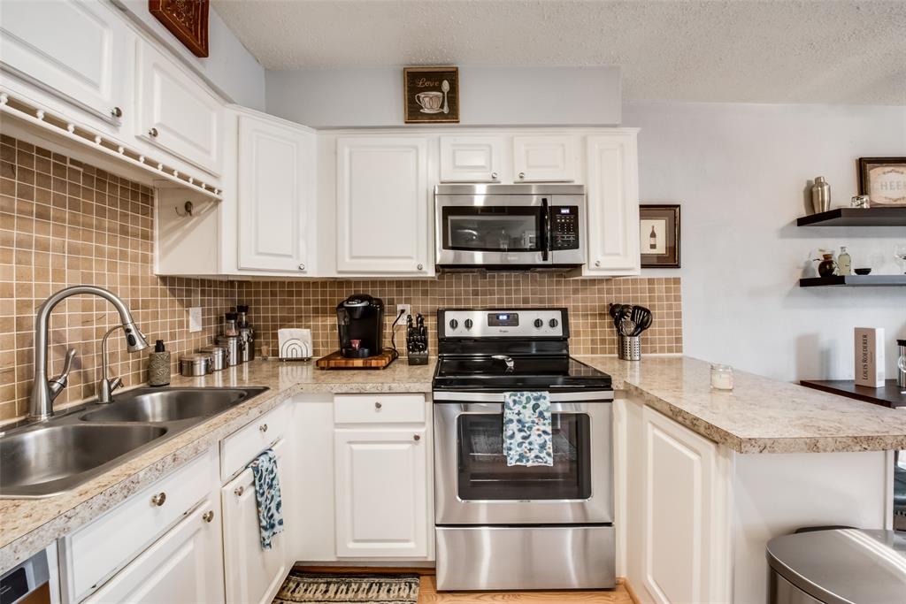 Club - Residential Lease