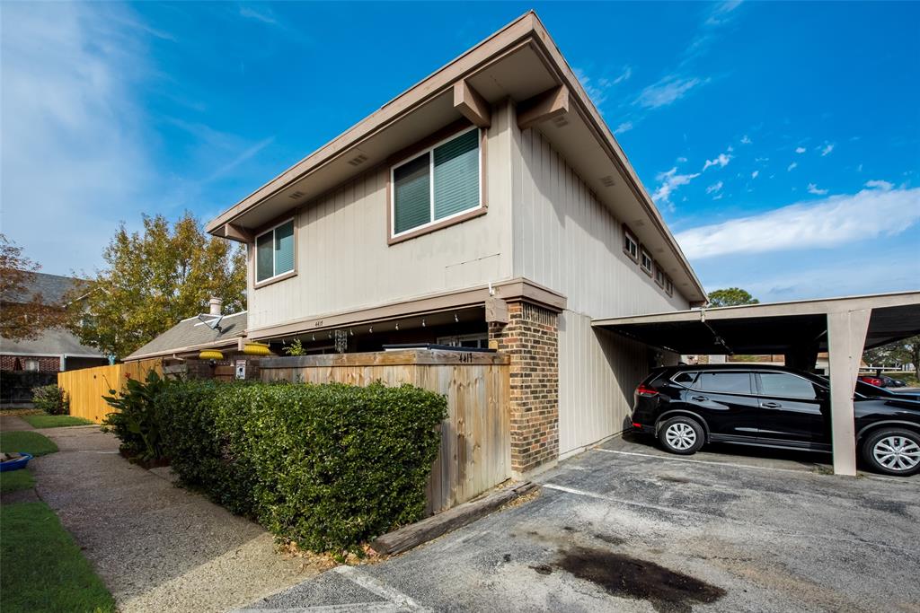 Club - Residential Lease