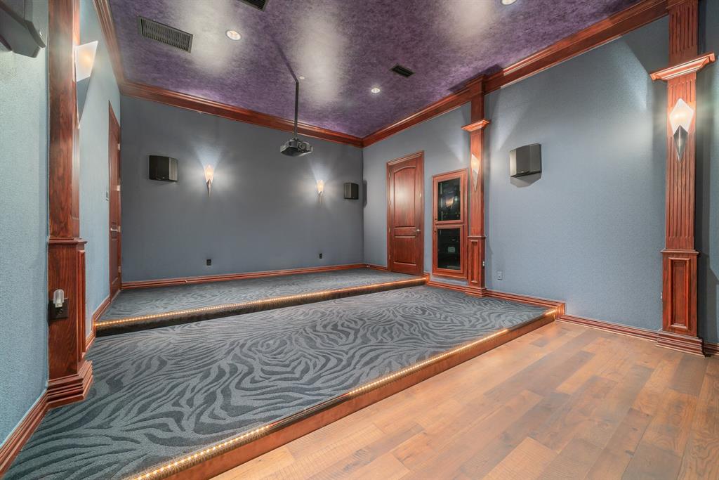 OLD ORCHARD COUNTRY EST UNREC - Residential