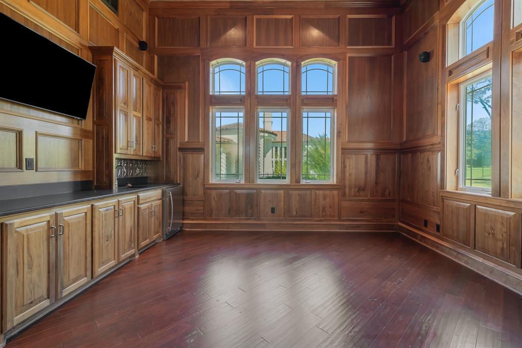 OLD ORCHARD COUNTRY EST UNREC - Residential