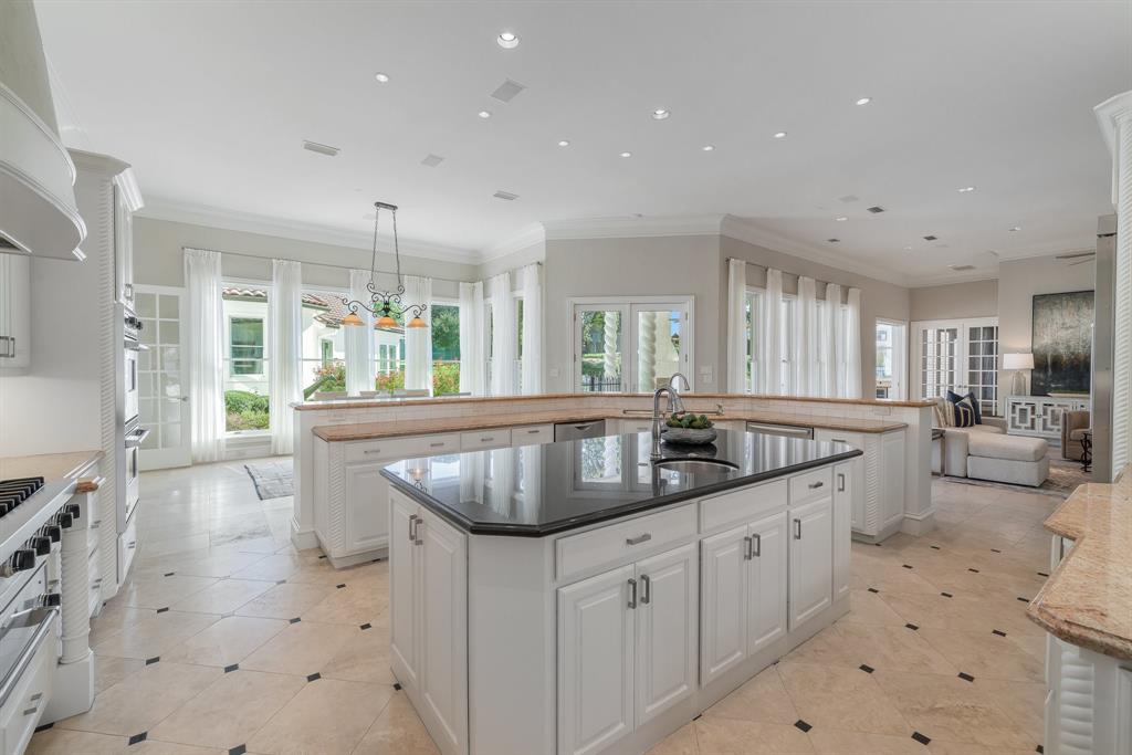 OLD ORCHARD COUNTRY EST UNREC - Residential