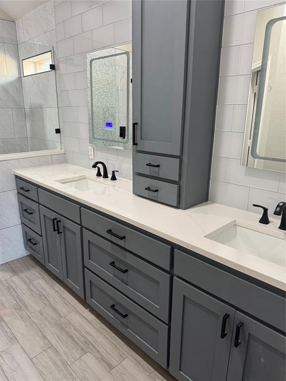 Mistletoe Hill Ph I & II - Residential