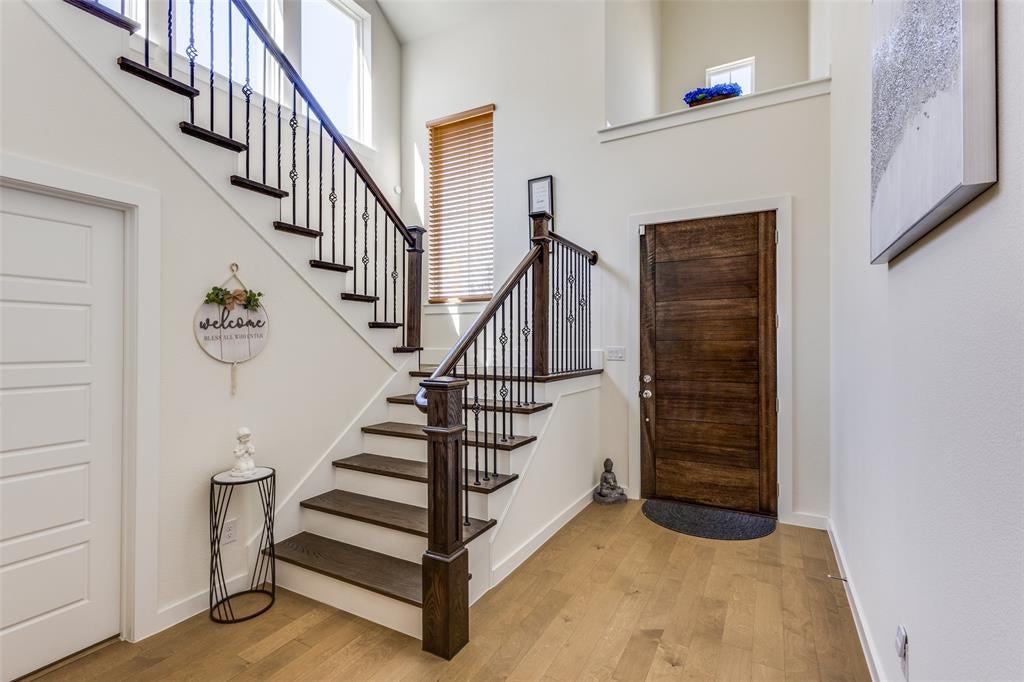 15626 Kestrel Mews