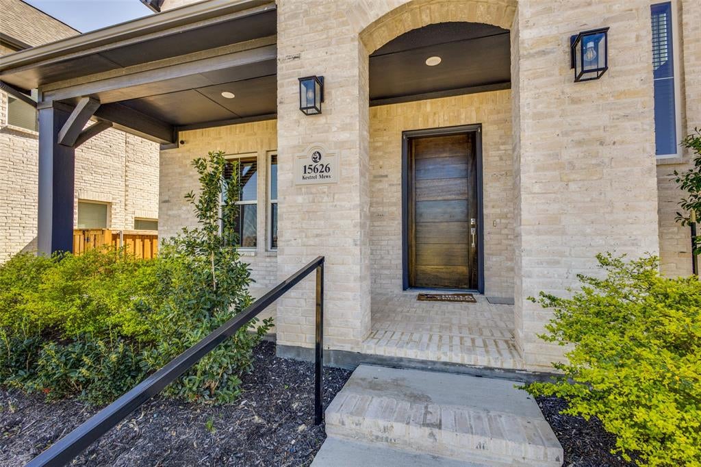 15626 Kestrel Mews