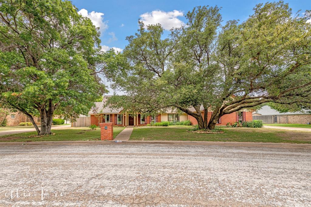 1263 Chariot Cir