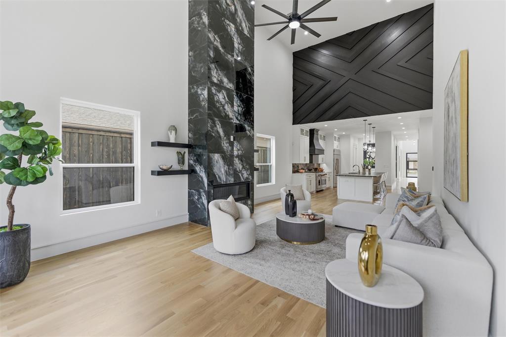 Lovers Lane Heights - Residential