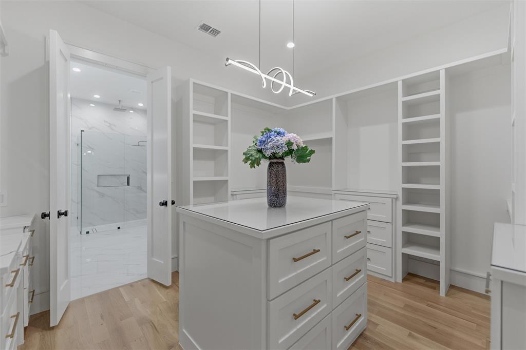 Lovers Lane Heights - Residential