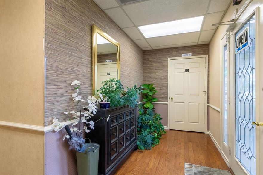 Office space available for medical or professional office. Landlord seeking 3-5 year lease. This is a corner property with excellent exposure and ample parking. Owner is willing to vacate if the entire 4,440 SF is required.