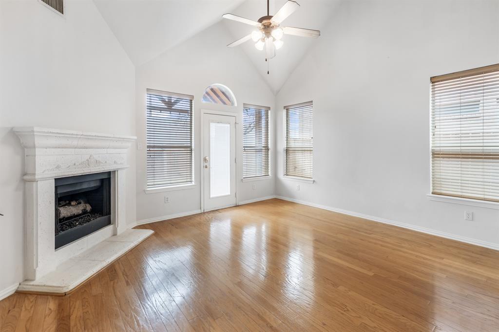 Waterfront Enchanted Bay Arl - Residential