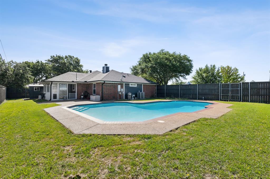 328 Alyse Road