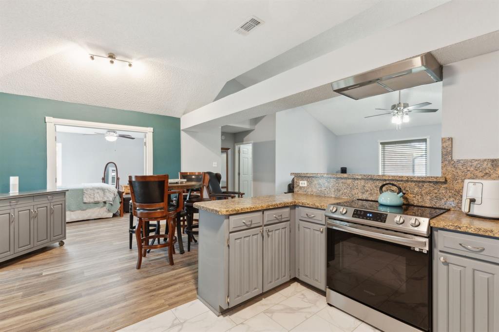 328 Alyse Road