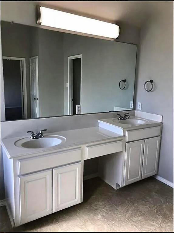 Charleston Commons 01 - Residential Income